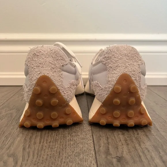 New Balance Women's 327 - Picture 5 of 8